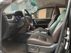 Xe Toyota Fortuner 2.7V 4x2 AT 2018