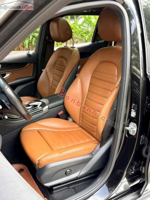 Xe Mercedes Benz GLC 300 4Matic 2018